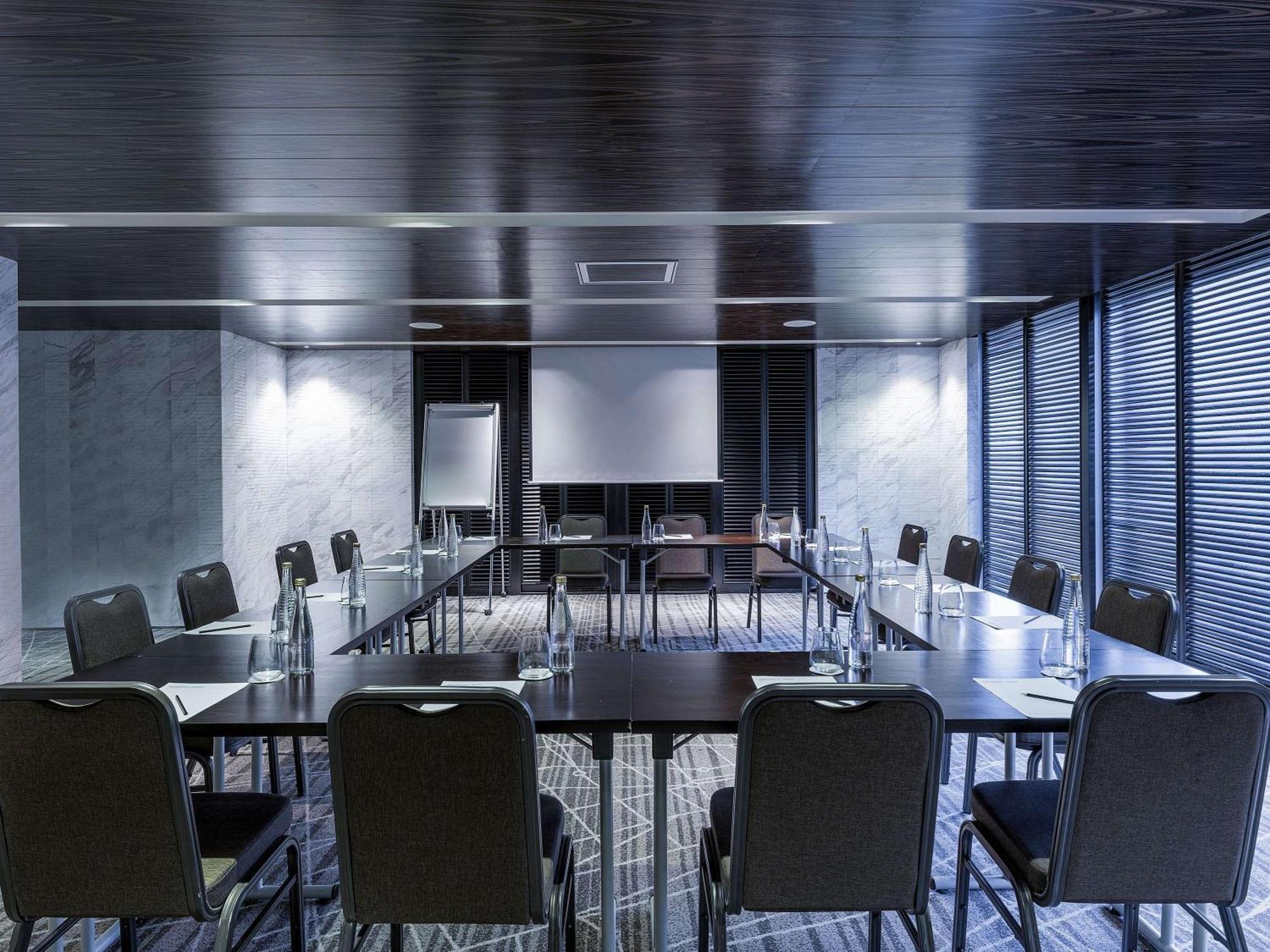 Movenpick Hotel & Convention Centre Klia Sepang Zewnętrze zdjęcie Meeting room